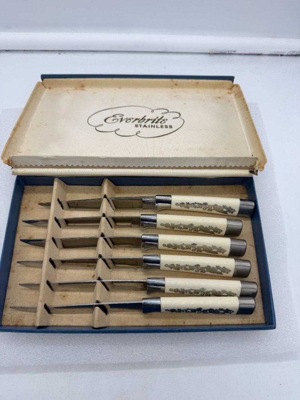 Everbrite Stainless Steel Steak Knives Set of 6 in Box Germany
